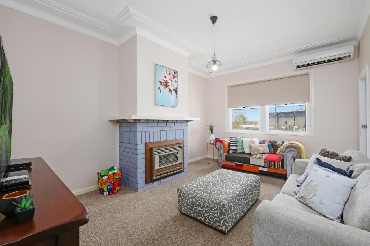King'S Park Villa Tamworth Exterior foto