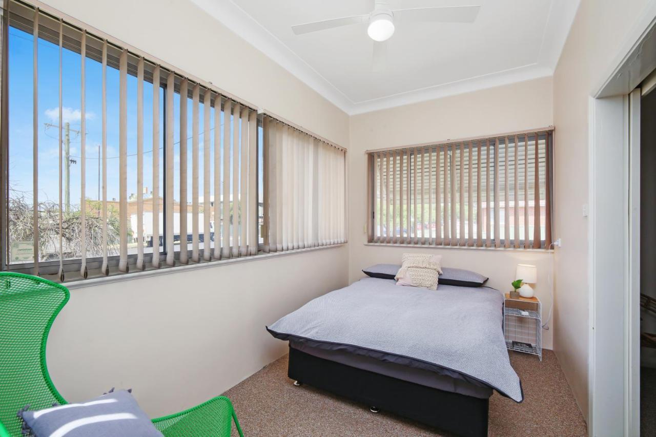 King'S Park Villa Tamworth Exterior foto
